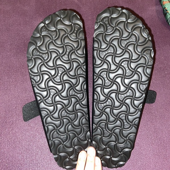 Brand new Arizona Birkenstock - Picture 4 of 4